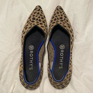 Rothys Leopard Point Flat